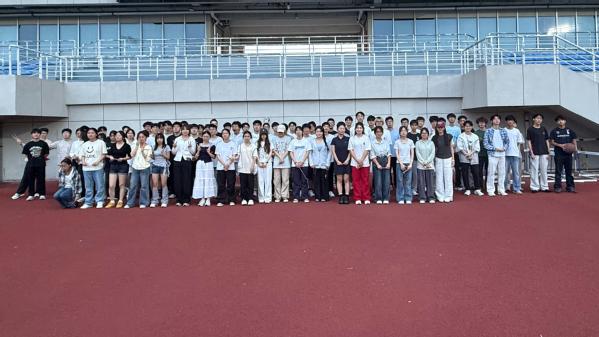 2e4c380b-85b8-45ec-9e96-52af5b44485f.jpg